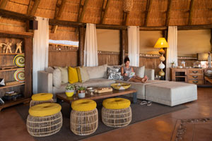 Mowani Lounge